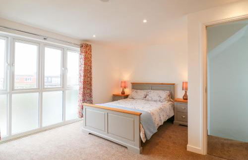 Ninety Eight - Foto 26