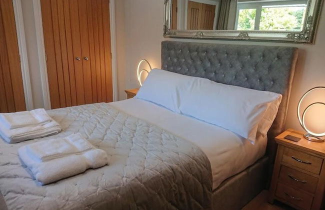 Detached Lakeland Cottage With Private hot tub - Foto 2