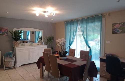 maison piscine privée Robion Luberon idéal famille - Foto 24