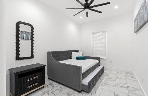 Charming Family Getaway Near Medina River - Foto 21