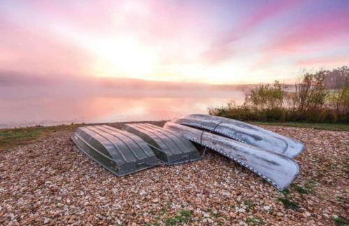 Beautiful 2BD condo in lakefront resort with lots of outdoor onsite activities - Foto 26