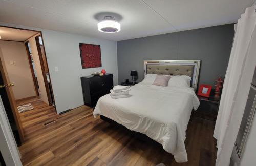 2 min to Chiefs camp 58 min to Arrowhead stadium - Photo 2