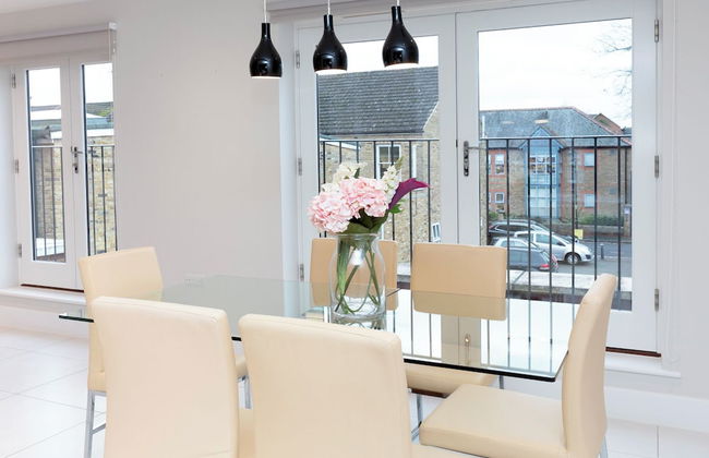 Stunning Central Windsor Town House - Foto 18