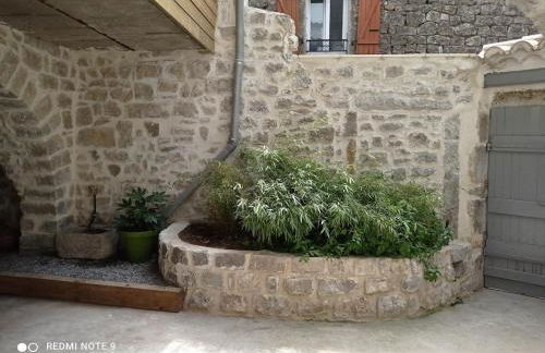 Gîte les Chapélétas au cœur de l'Ardeche - Foto 7