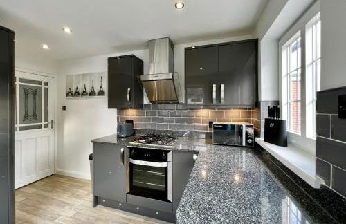 Curzon House Two - Great for Contractors or Family Holidays - Foto 42