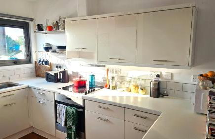 Roof Terrace, 2-bed 2-bath, Stoke Newington - Foto 20