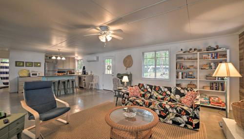 Kentucky Lake Cabin with Private Dock and Fire Pit - Foto 5