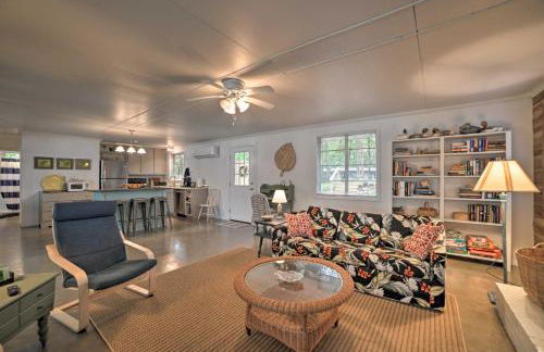 Kentucky Lake Cabin with Private Dock and Fire Pit - Foto 5