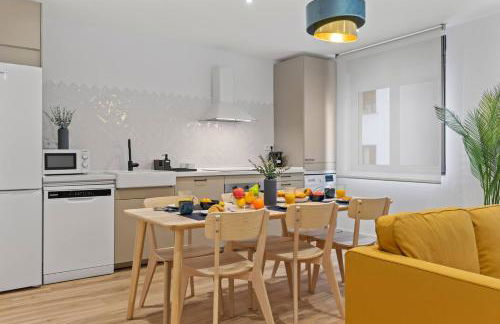 Van Gogh, confort y diseño en el centro de Gijón - Foto 17