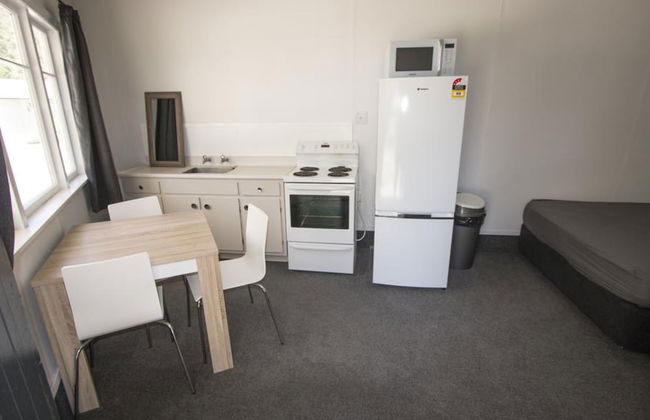 Mahia Beach Motel and Holiday Park - Photo 22