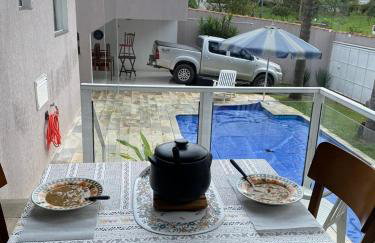 Casa com Piscina, Churrasqueira e Quartos amplos - Foto 16