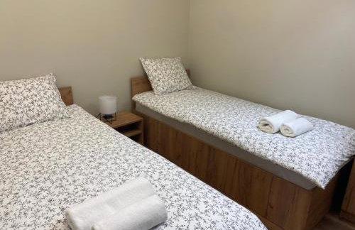 3 JASKÓŁKI - Foto 12