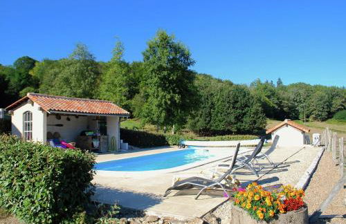 Very nice cottage with studio on a domain with heated pool - Foto 38