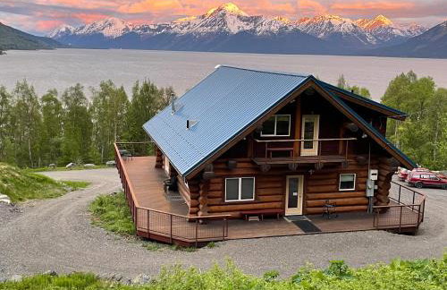 Turnagain View Lodge and Wedding Venue - Photo 1