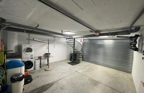 Seafront Townhouse with Stunning Mediterranean Views, community pool - Foto 22