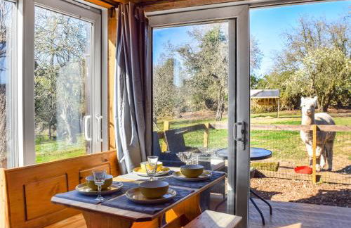 Alpaca Lodge - Photo 5