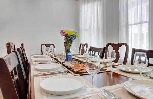 Spacious Central 4BR, Ski & Bike - Photo 27