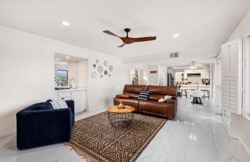 Sun&Star Studded Central Luxury with Hottub, Pool, Views - Foto 15