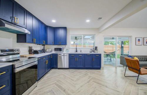 Serene 4-Bed Getaway - Hot tub & Fire Pit - Foto 12