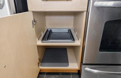 Long Island City 1 BR w Work Setup by Anyplace - 11743 - Foto 24