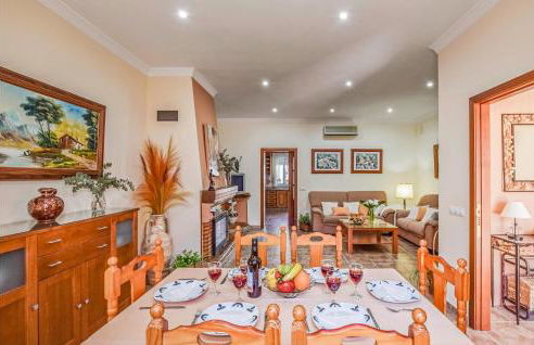 Nice Home In Córdoba With Wifi - Foto 10