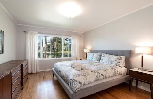 Mid-Century Modern Home in Daly City - Photo 11