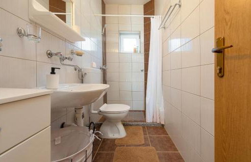 Beautiful Home In Muskovci With Wifi - Foto 44