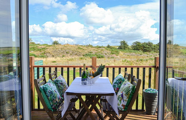 Self Catering at The Fairways - Photo 57