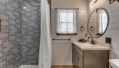 Modern Tiny Home Wraparound Deck - Foto 4