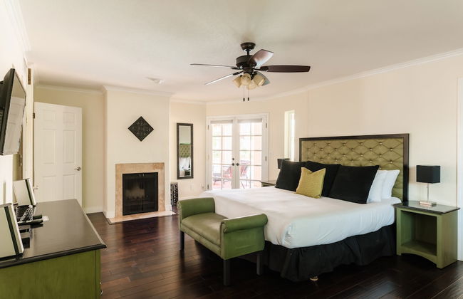 Desert Ridge by Avantstay Spacious Oasis w/ Pool & Hot Tub - Foto 4