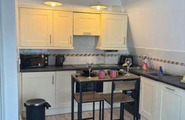 Pembroke Court Apartment - Foto 13