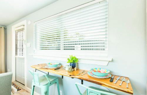 The Container Retreat @ 290 Wine Trail #1 Escape to Hye, TX - Foto 3