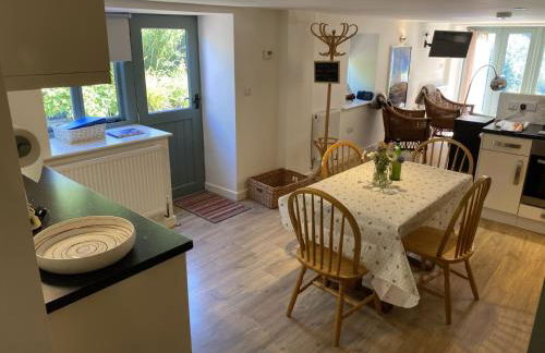 Little Llanvolda - Photo 11