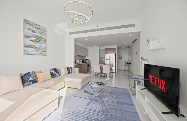 YOUR STAY Apartments Luxury Beachfront Living - Photo 7