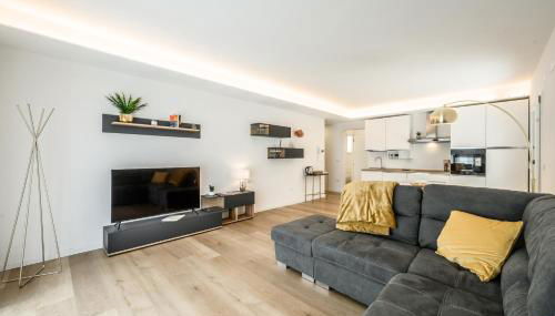 AlleMura Uno - Free WiFi, Private Parking & Air Conditioning - Foto 2