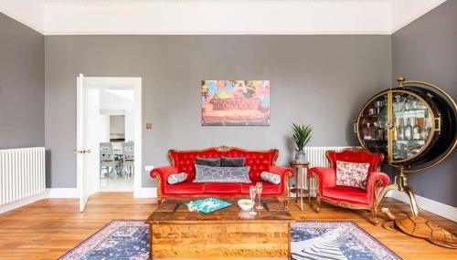 Cotswold Cheltenham, whole house with hot tub - Foto 5