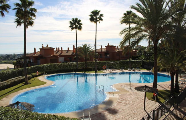 Beautiful Flat Near Golf Courses With sea Views - Photo 21