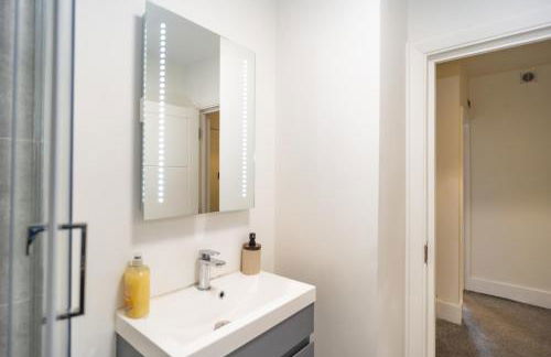 Frant Road Retreat | Private Parking - Foto 11