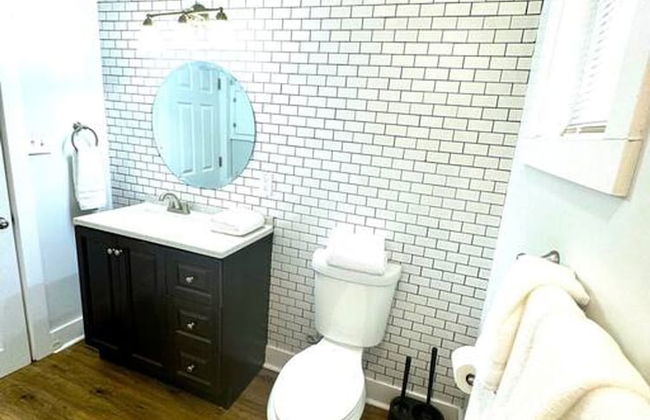 Modern Cozy Unit With King Bed - Foto 14