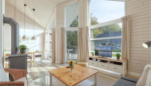 Amazing Home In Krems Iiwarderbrück - Foto 4