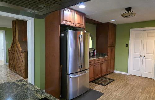 6BR in Suburban area close to Freeway and Galeria - Foto 78