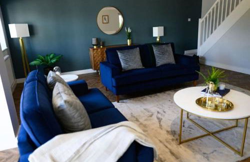 The Coach House at Wenvoe Manor, Cardiff - Photo 53