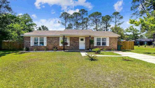 Very Private 3 Bed Home with HEATED Pool Palms and Big Fenced Yard - Foto 5