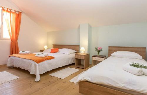 Beachfront Holiday House Zita - Foto 26