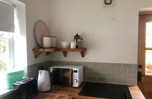 The studio spring house - Photo 1