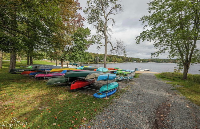 Chalet All Day Avantstay Lakeside, Firepit, Shared Pool - Foto 54