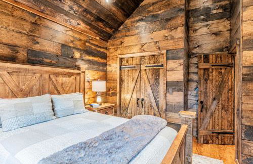Modern Barn with Hot Tub, Game Room & Sleeps 14 - Foto 18
