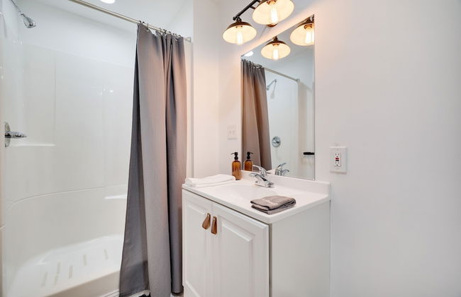 Paradise Retreat by Avantstay Pool Hot Tub Game Room - Photo 25