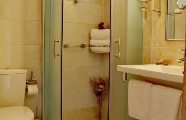 Bella Elena - Photo 23