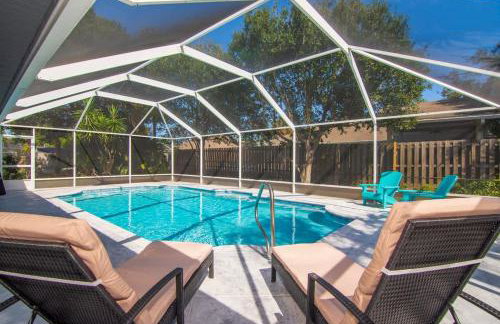 Beach Getaway - Private Heated Pool & 2 King Beds - Foto 1